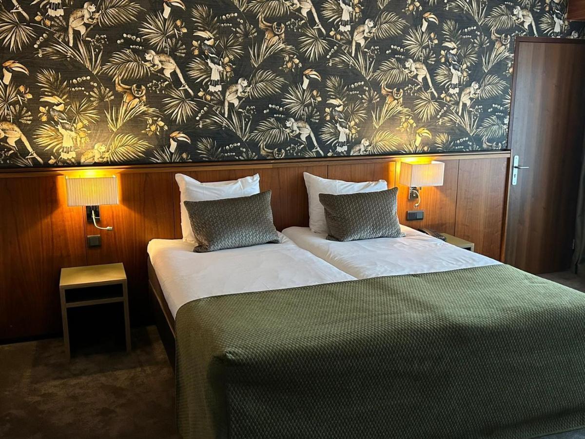Hotel Van Der Valk Wolvega-Heerenveen ภายนอก รูปภาพ