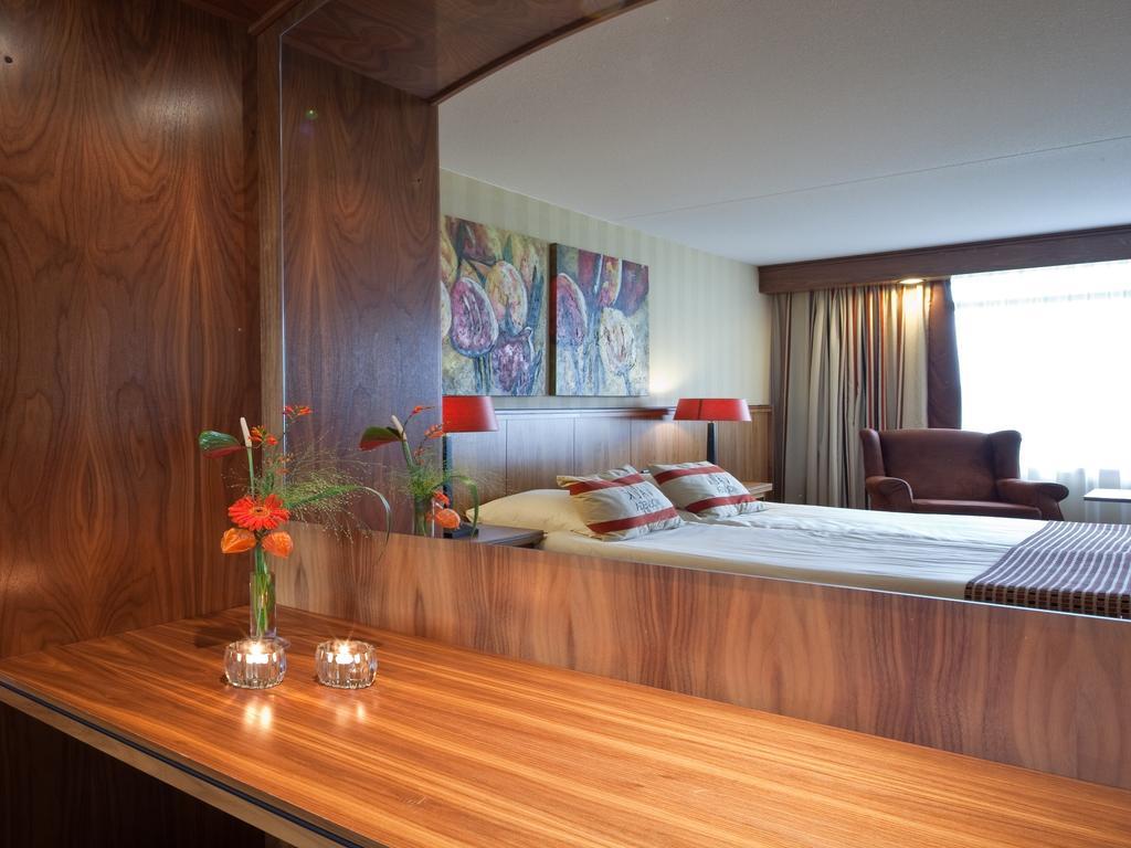 Hotel Van Der Valk Wolvega-Heerenveen ภายนอก รูปภาพ