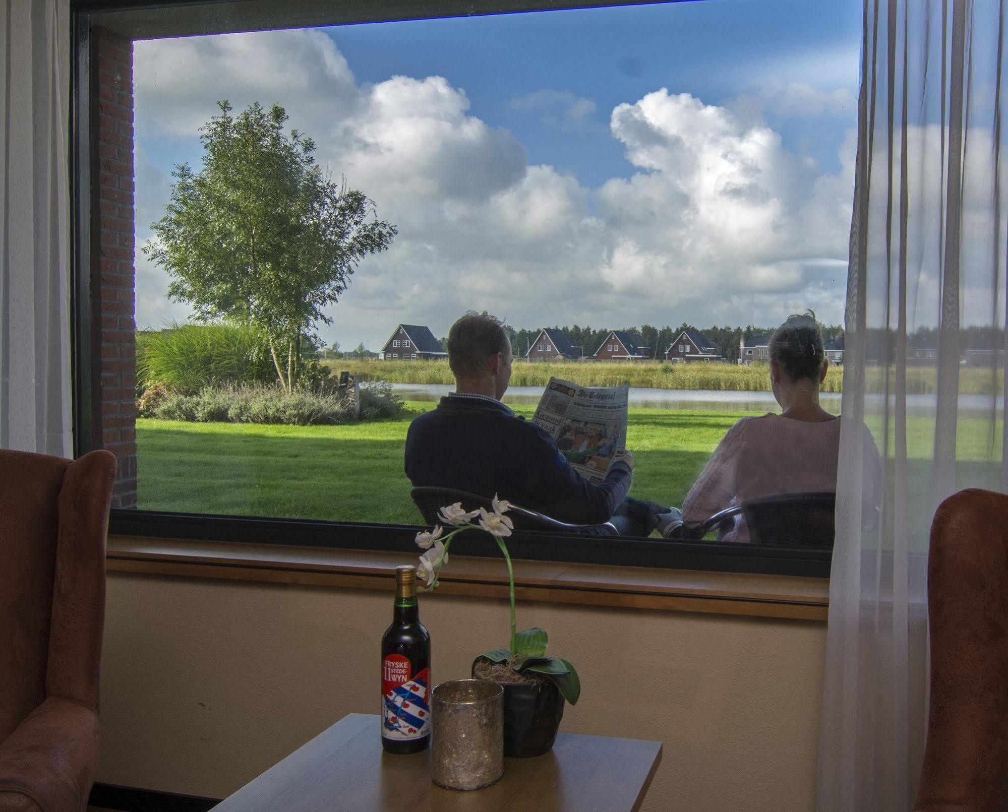 Hotel Van Der Valk Wolvega-Heerenveen ภายนอก รูปภาพ