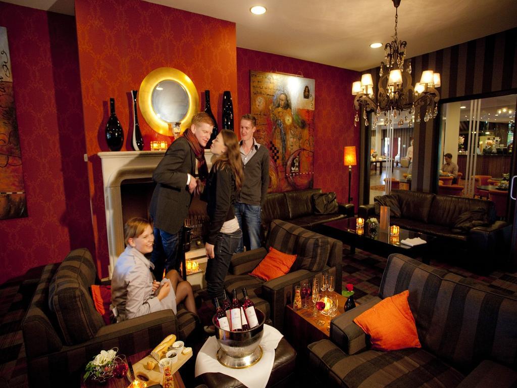 Hotel Van Der Valk Wolvega-Heerenveen ภายนอก รูปภาพ